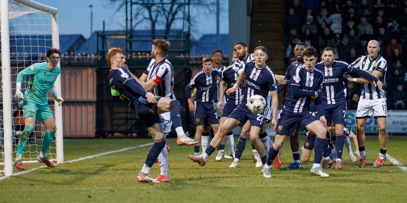 St Mirren v Dundee